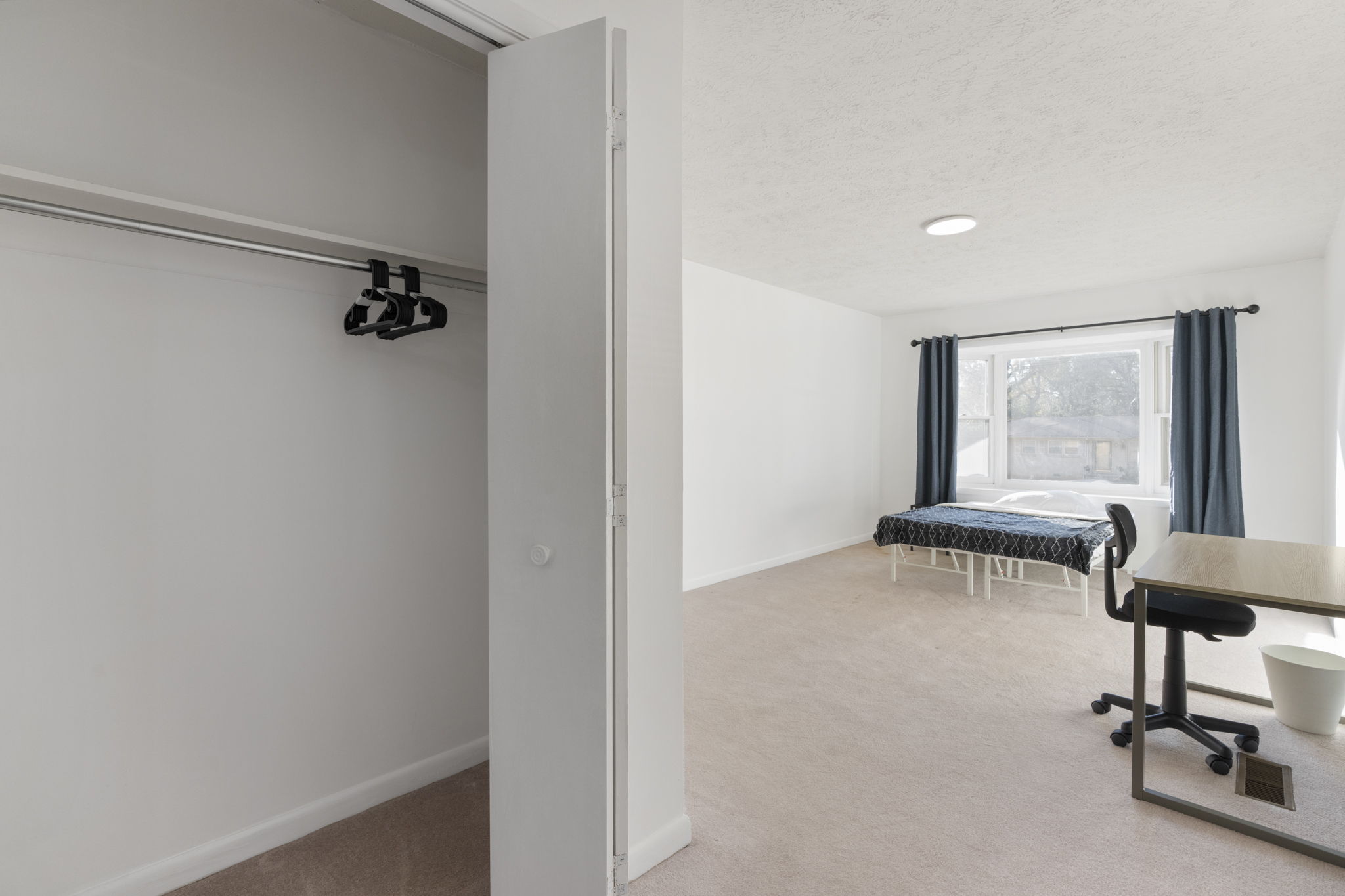 2219 Euclid Rd NW rental photo