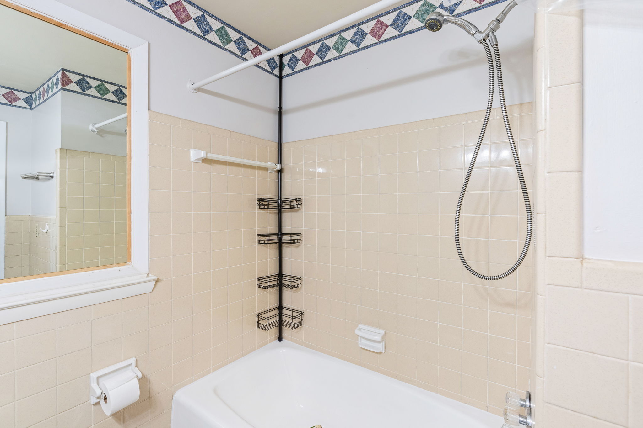 3711 Glendale Ln rental photo