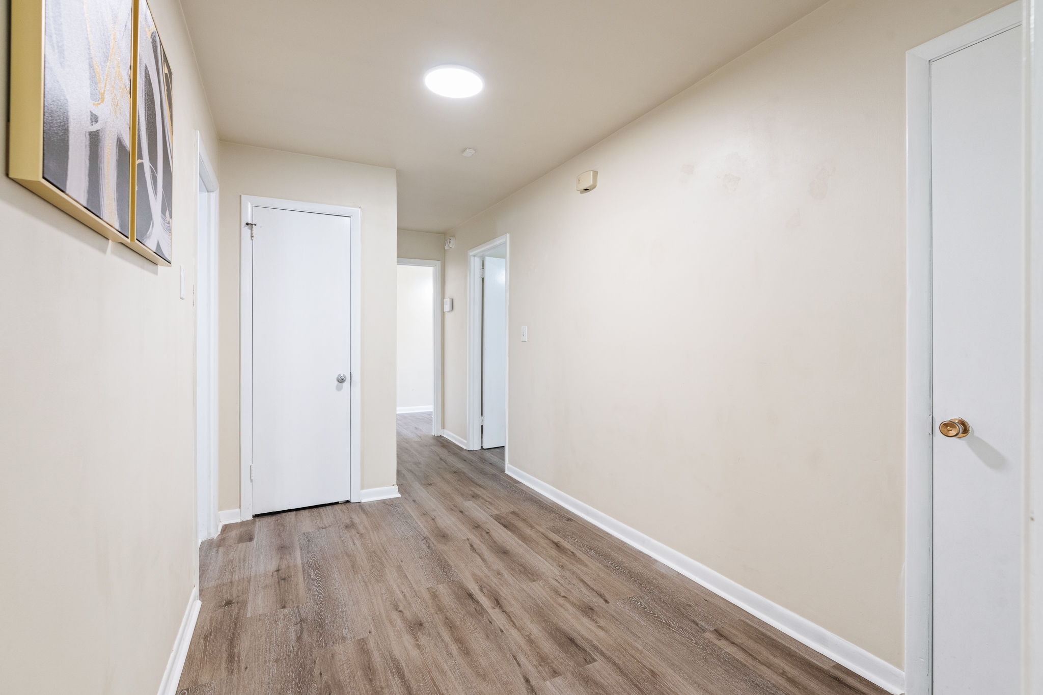 3711 Glendale Ln rental photo